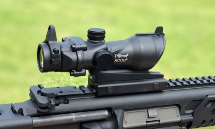Best Ar 15 Acog Scopes Reviews In 2023 Outdoor That